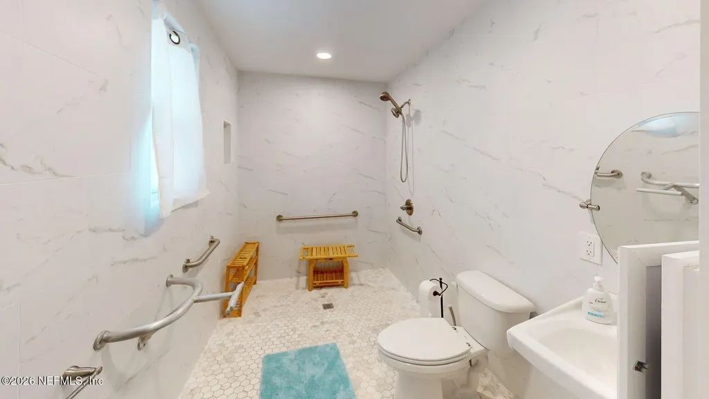 1821 Leeward Lane Neptune Beach FL 32266