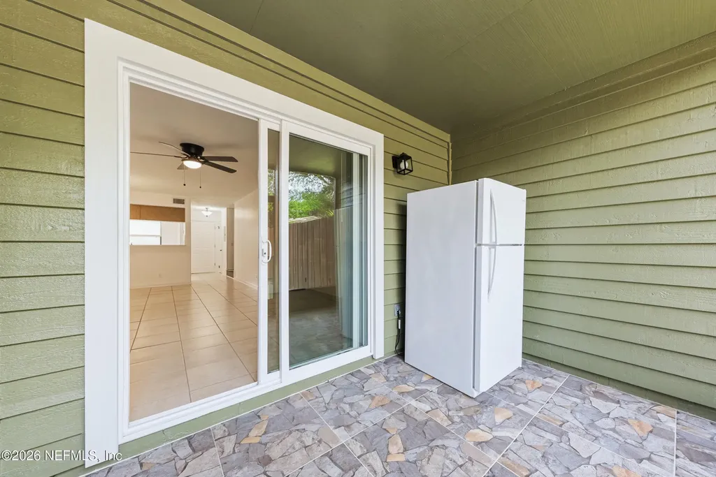 1927 Main Street Atlantic Beach FL 32233