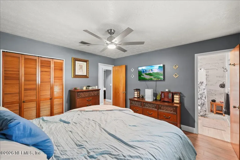 7959 Praver Drive E Jacksonville FL 32217