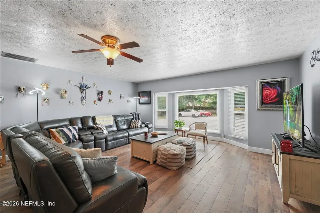 7959 Praver Drive E Jacksonville FL 32217