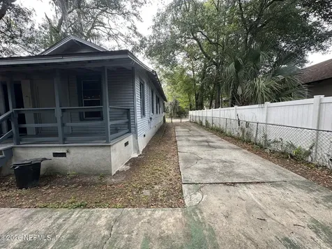 3218 Perry Street Jacksonville FL 32206