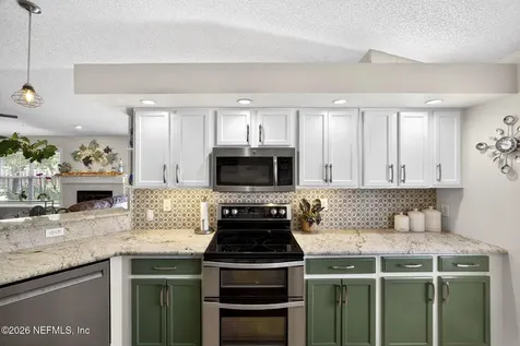 293 Maplewood Drive St. Johns FL 32259