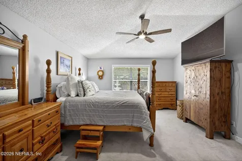 293 Maplewood Drive St. Johns FL 32259