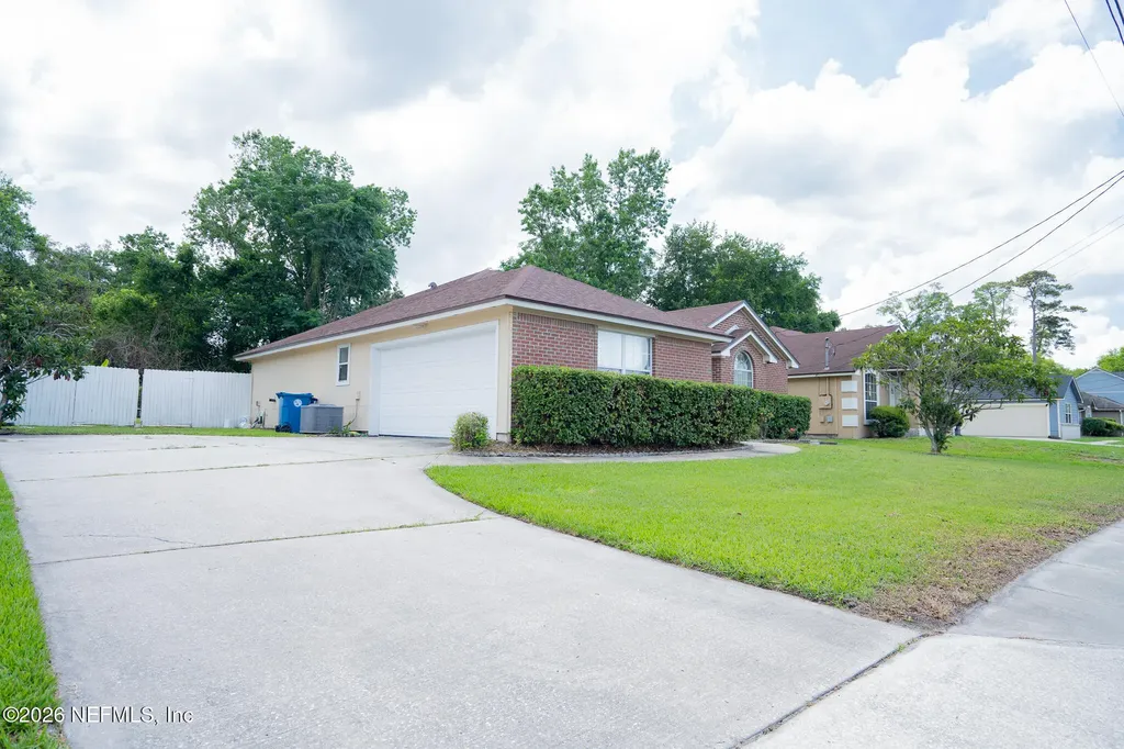 2441 University Boulevard S Jacksonville FL 32216