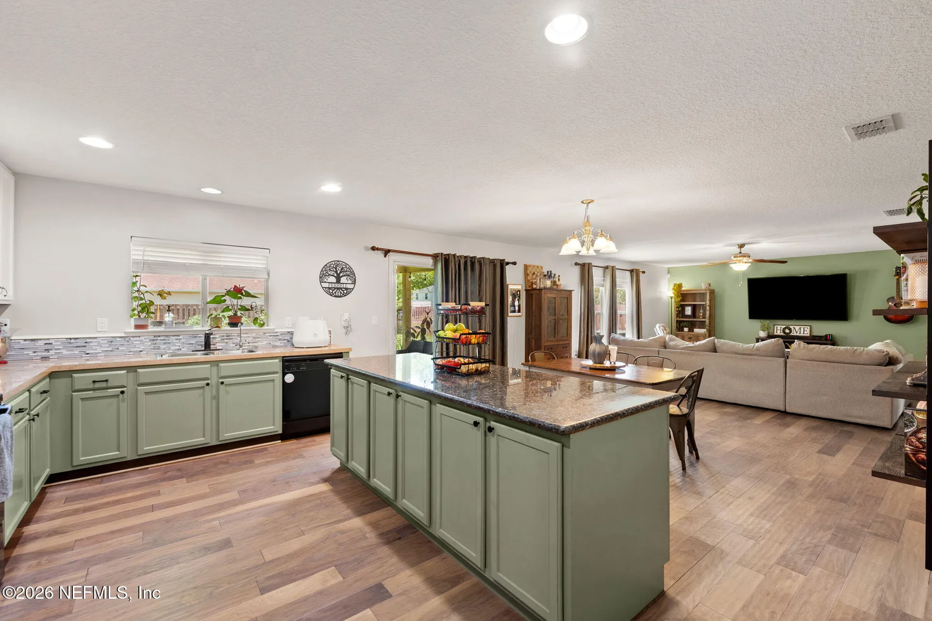 11768 Silver Hill Drive Jacksonville FL 32218