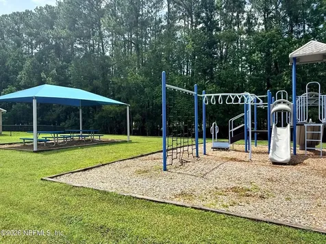 11768 Silver Hill Drive Jacksonville FL 32218