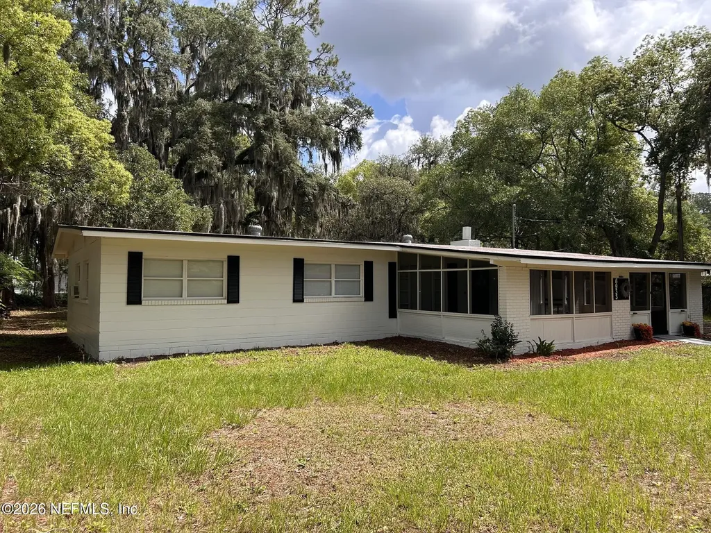 6933 Chicasaw Avenue Jacksonville FL 32210