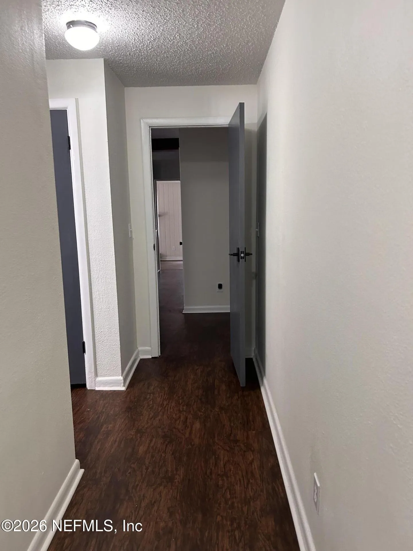 6933 Chicasaw Avenue Jacksonville FL 32210