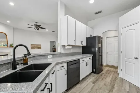 4690 Leah Creek Drive Jacksonville FL 32257