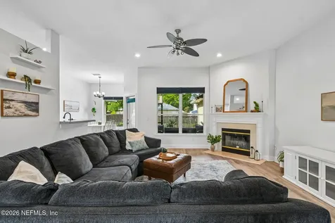 4690 Leah Creek Drive Jacksonville FL 32257