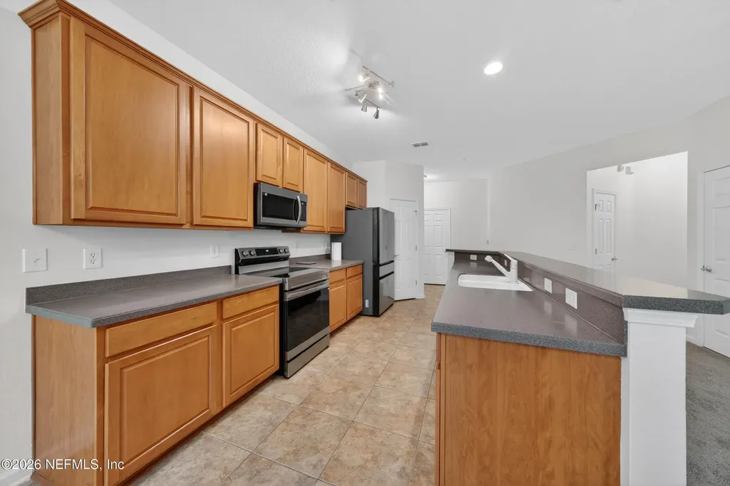 13364 Beach Boulevard Jacksonville FL 32224