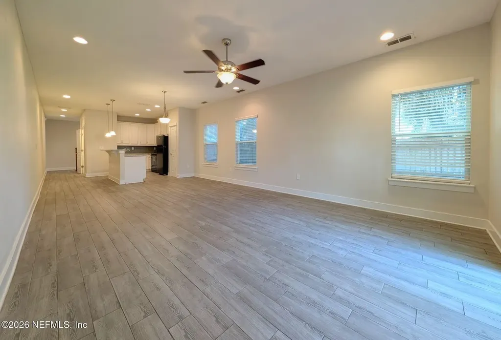 629 2nd Avenue S Jacksonville Beach FL 32250