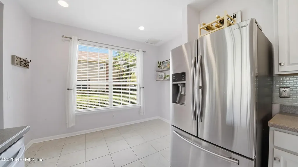 6990 Roundleaf Drive Jacksonville FL 32258