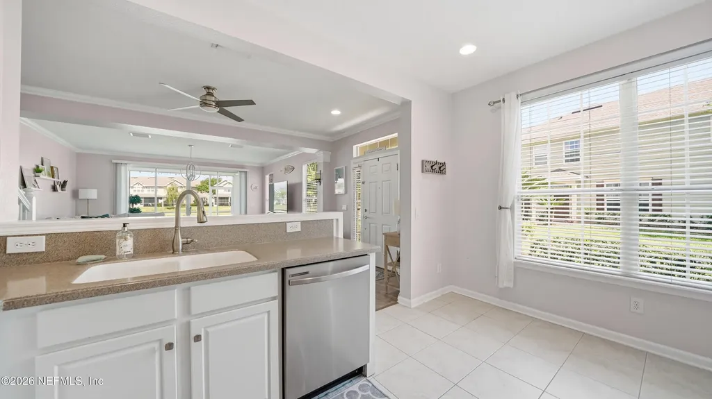 6990 Roundleaf Drive Jacksonville FL 32258