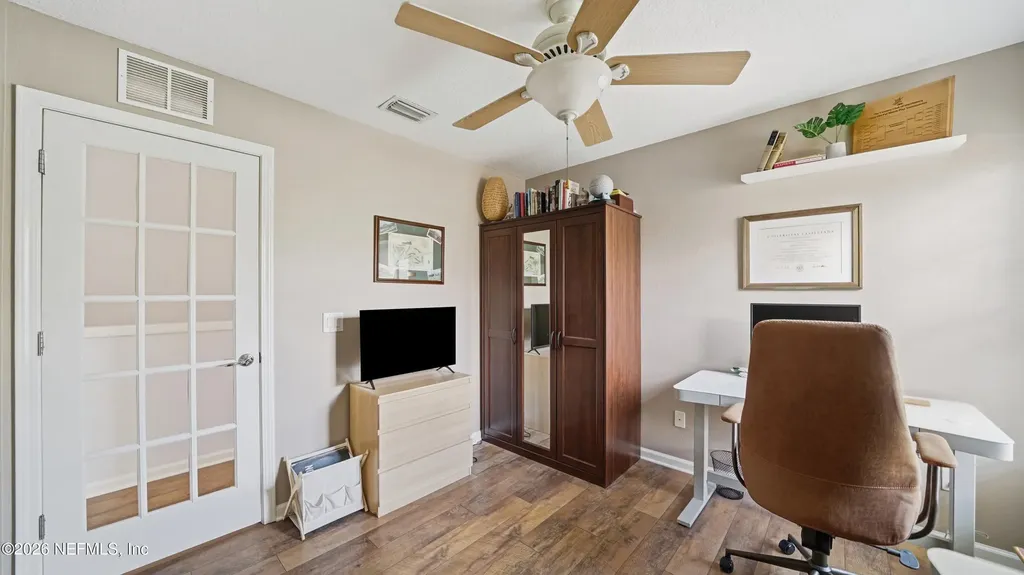 6990 Roundleaf Drive Jacksonville FL 32258