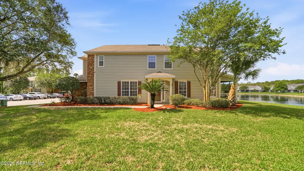 6990 Roundleaf Drive Jacksonville FL 32258