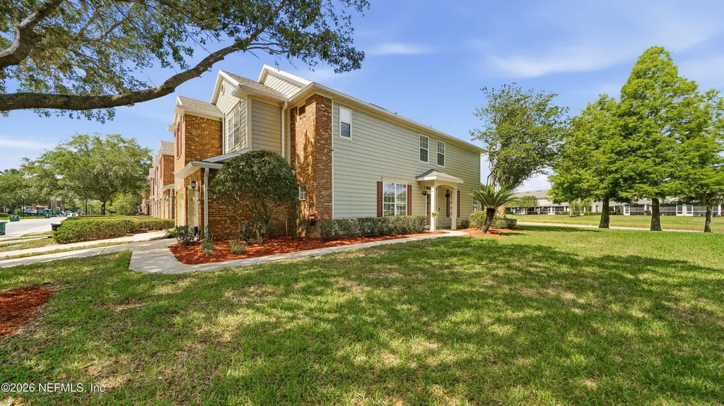 6990 Roundleaf Drive Jacksonville FL 32258