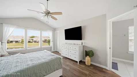 6990 Roundleaf Drive Jacksonville FL 32258