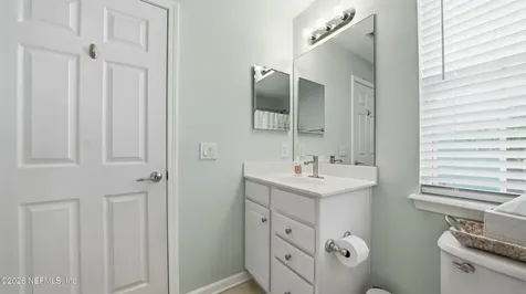 6990 Roundleaf Drive Jacksonville FL 32258