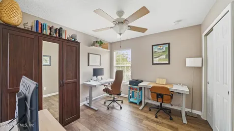 6990 Roundleaf Drive Jacksonville FL 32258