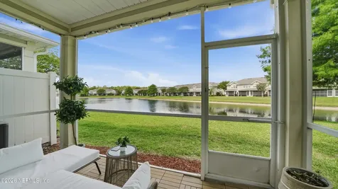 6990 Roundleaf Drive Jacksonville FL 32258