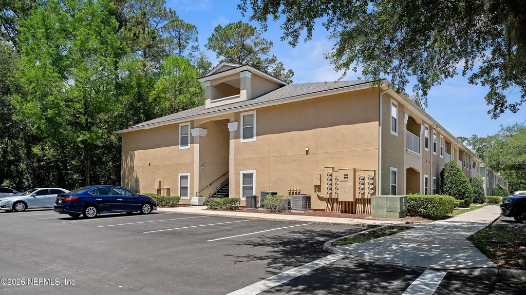 6099 Maggies Circle Jacksonville FL 32244