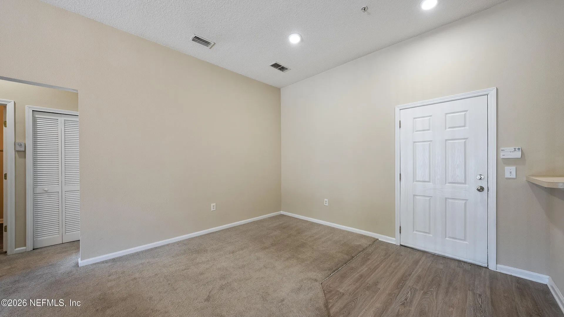 6099 Maggies Circle Jacksonville FL 32244