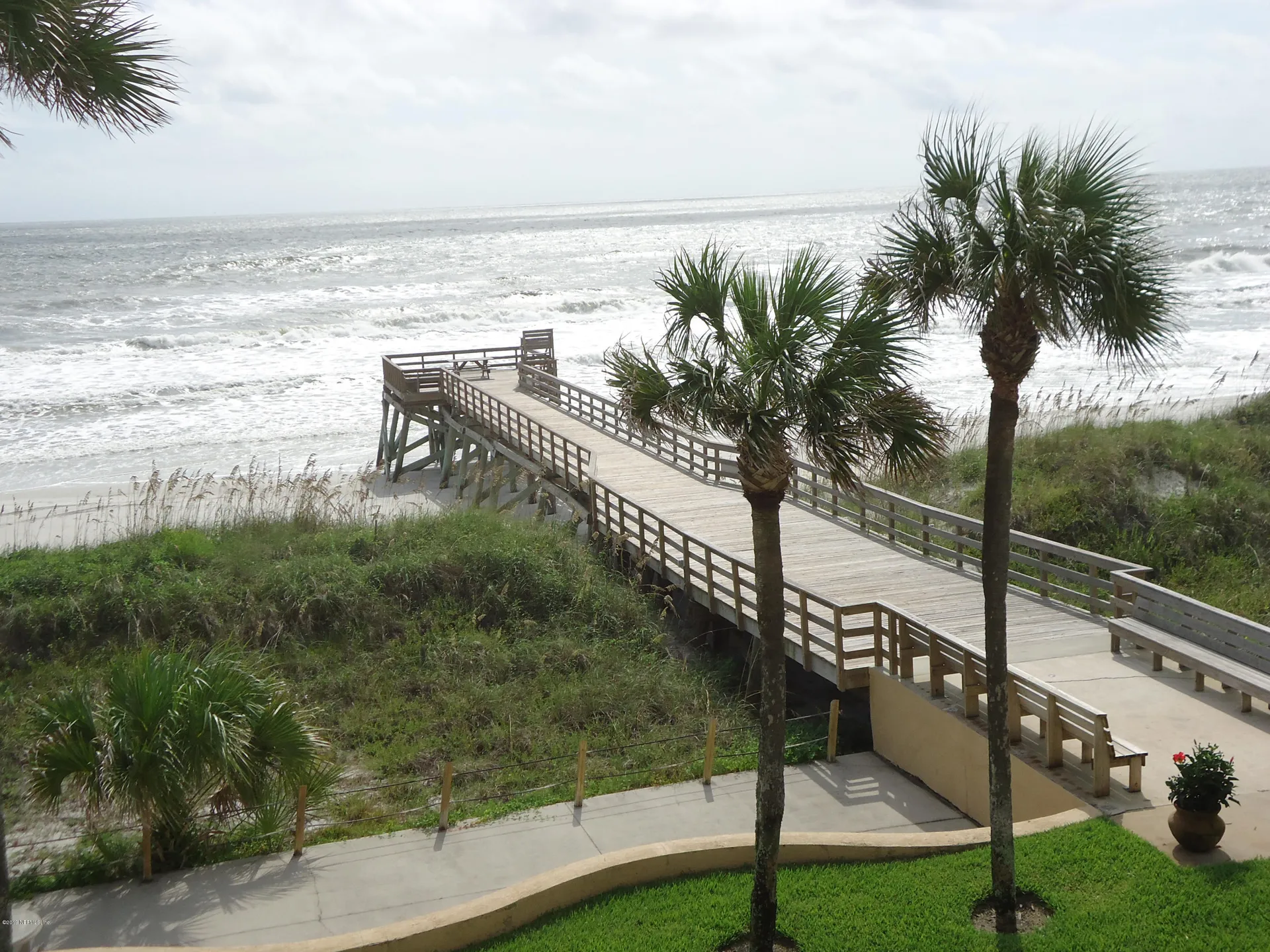 10 10th Street Atlantic Beach FL 32233