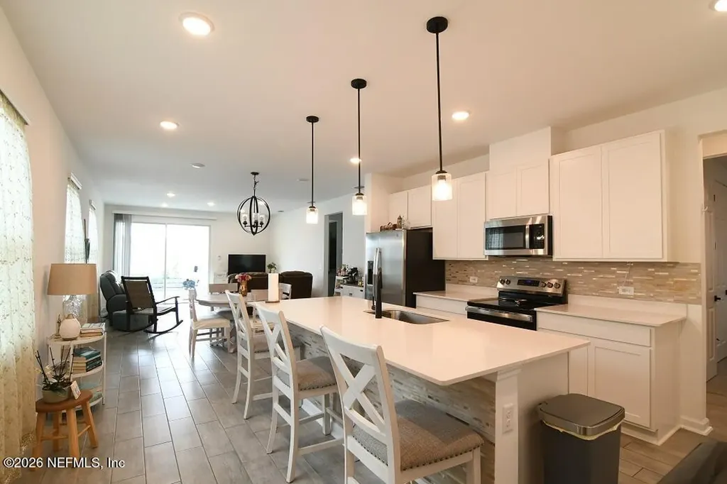 7206 Red Timber Road Jacksonville FL 32244