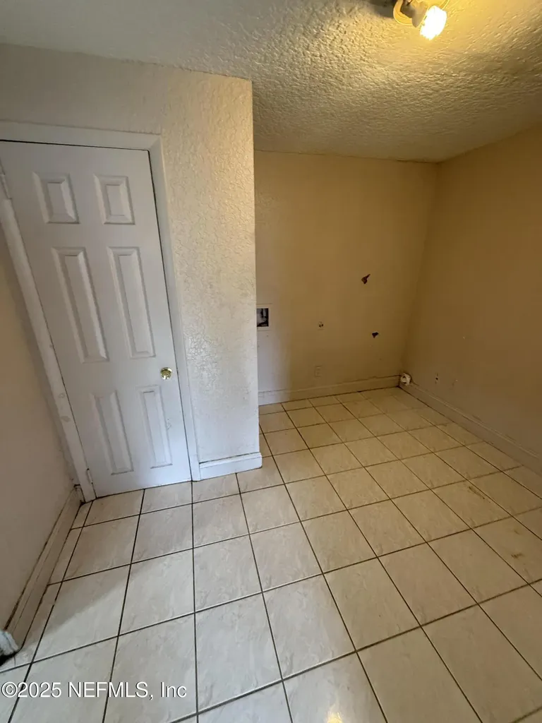 9068 11th Avenue Jacksonville FL 32208