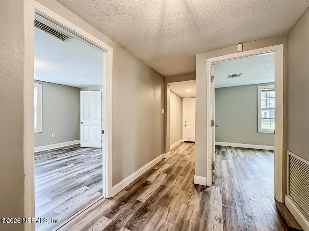 1680 8th Street W Jacksonville FL 32209
