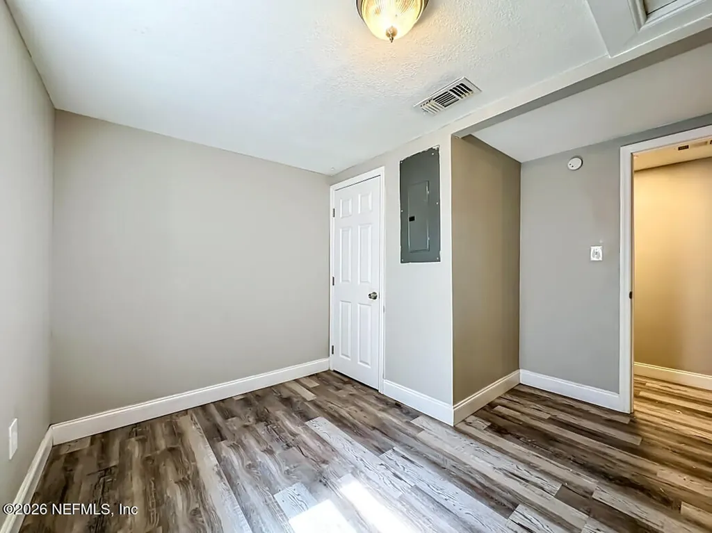 1680 8th Street W Jacksonville FL 32209