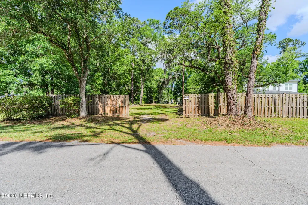 12732 Danbrook Street Jacksonville FL 32223