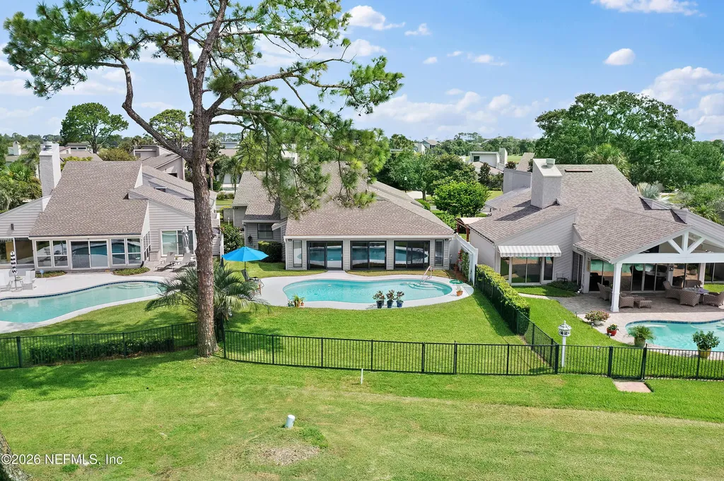 31 Lake Julia Drive S Ponte Vedra Beach FL 32082