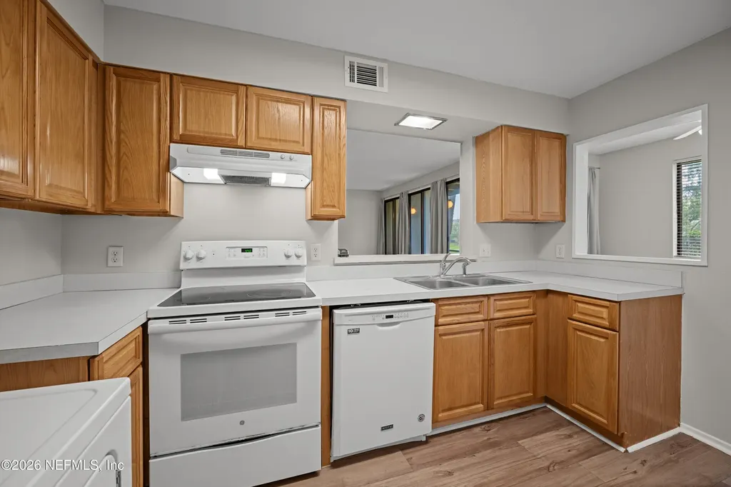 7749 Las Palmas Way Jacksonville FL 32256