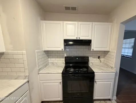 3448 Inwood Circle E Jacksonville FL 32207
