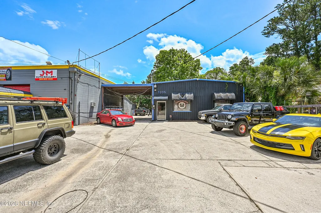 1335 Lane Avenue S Jacksonville FL 32210