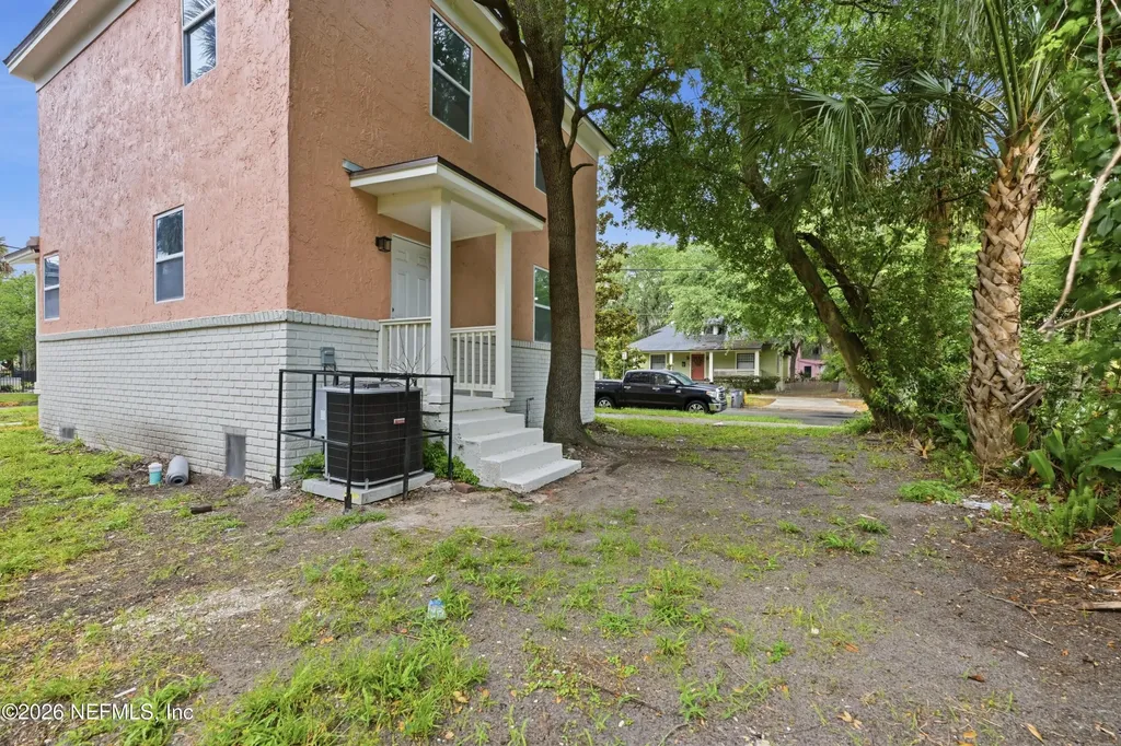 203 E 5th Street Jacksonville FL 32206