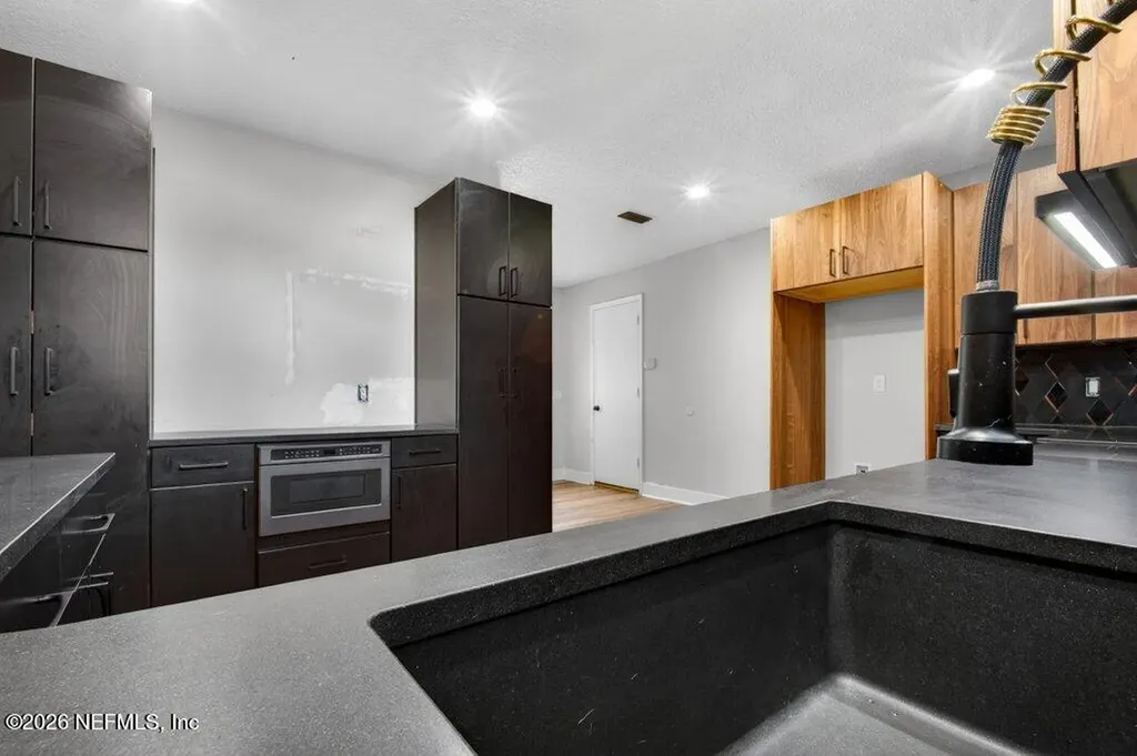 2523 Belfort Road Jacksonville FL 32216