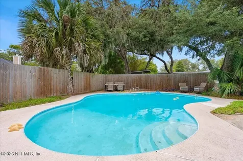 2375 Flo Drive W Jacksonville FL 32216