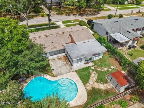 2375 Flo Drive W Jacksonville FL 32216