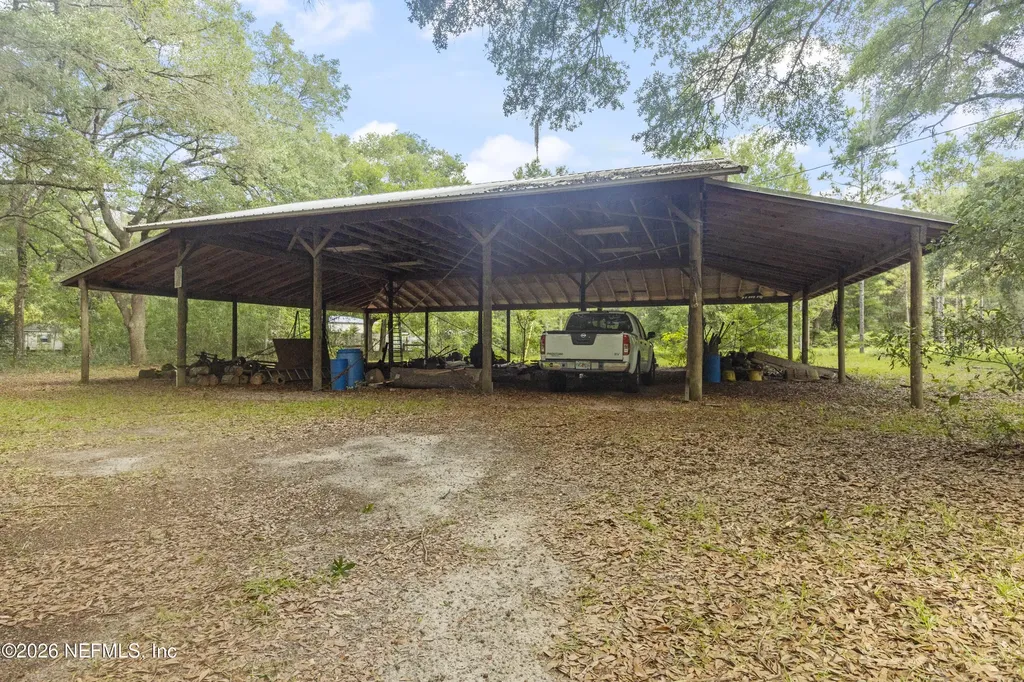 720 Lake Susan Road Hawthorne FL 32640
