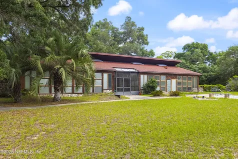 720 Lake Susan Road Hawthorne FL 32640