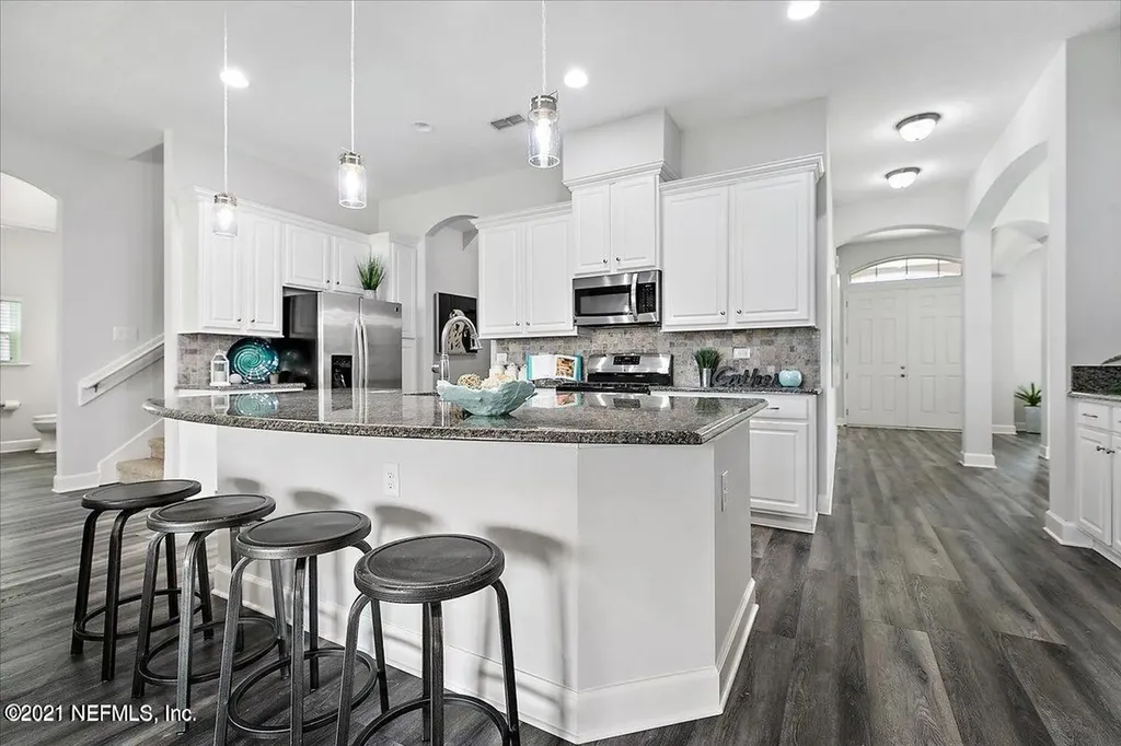 15 King Palm Court Jacksonville FL 32081