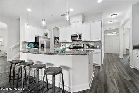 15 King Palm Court Jacksonville FL 32081