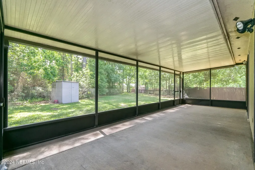 8642 Hammond Forest Drive Jacksonville FL 32221