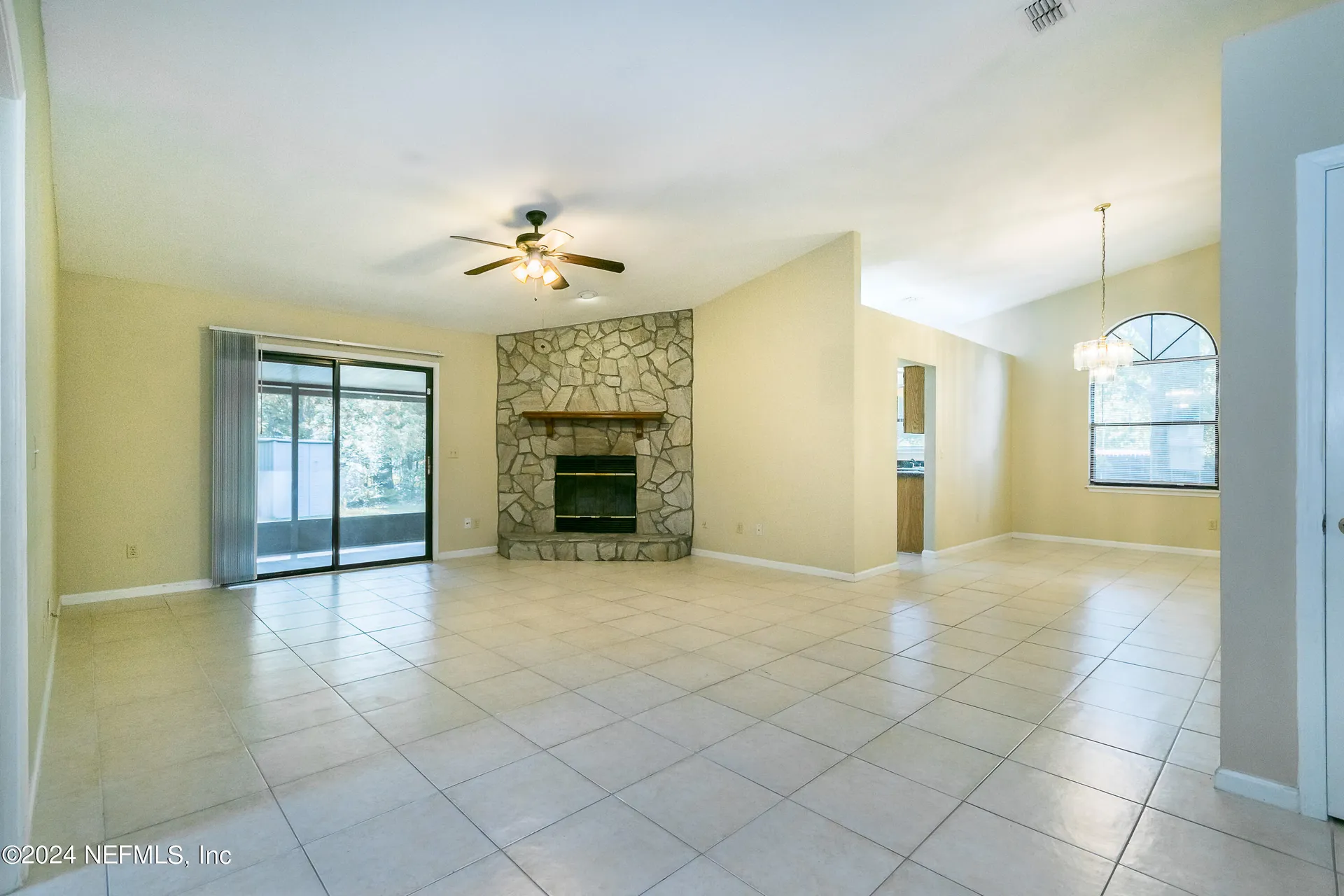 8642 Hammond Forest Drive Jacksonville FL 32221