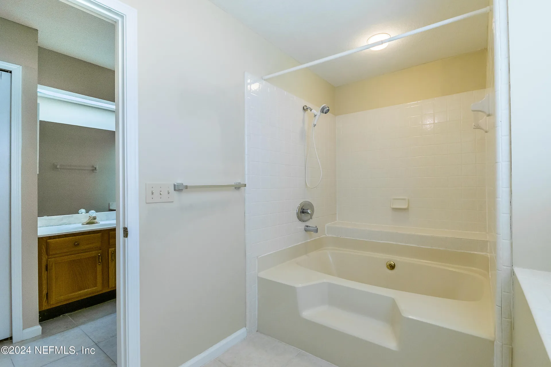 8642 Hammond Forest Drive Jacksonville FL 32221