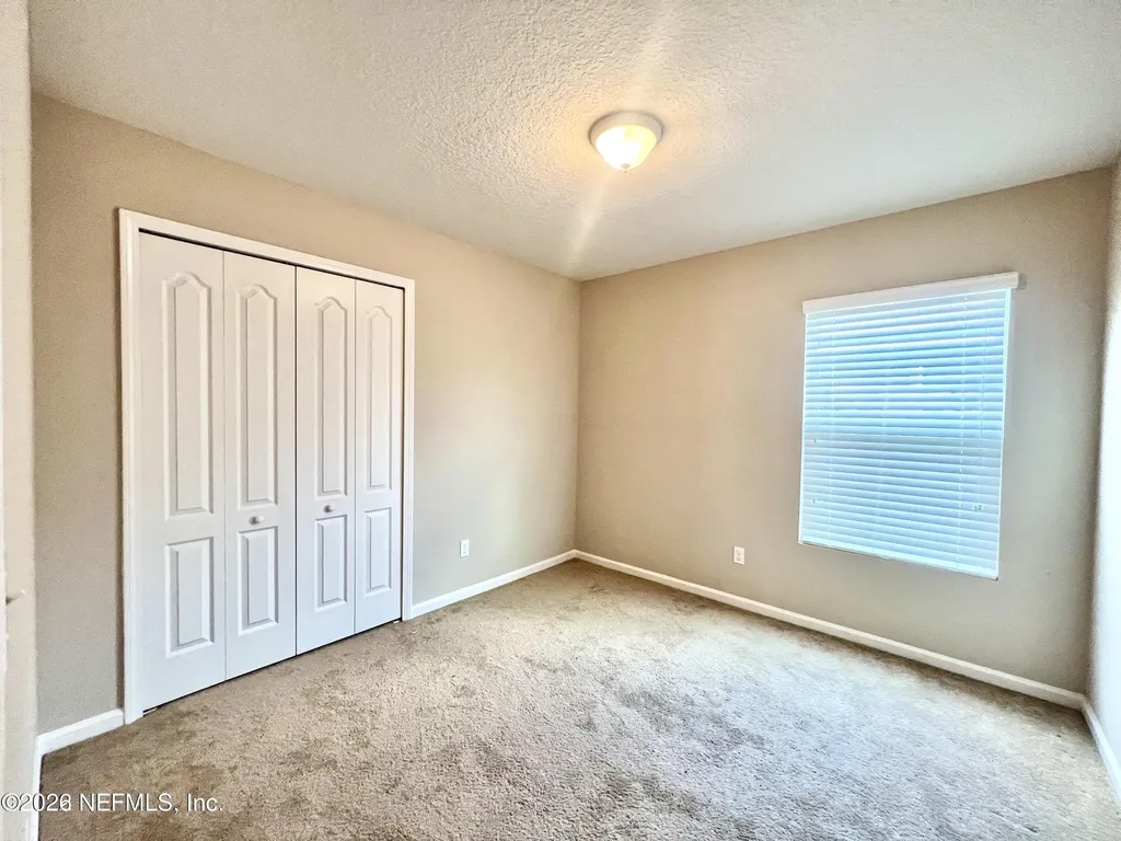 1009 Mayfair Creek Court Jacksonville FL 32218