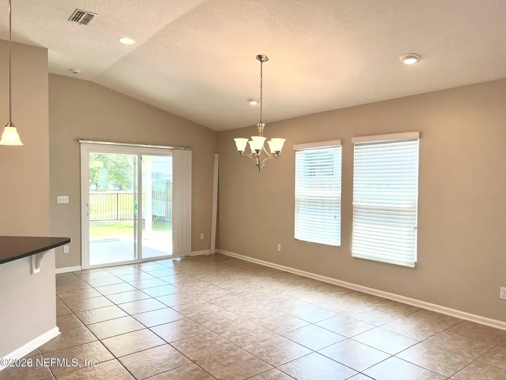 1009 Mayfair Creek Court Jacksonville FL 32218